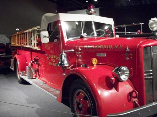 motor pumper 1953-500.JPG